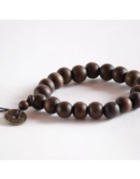 Vòng trầm hương chìm nước 12mm